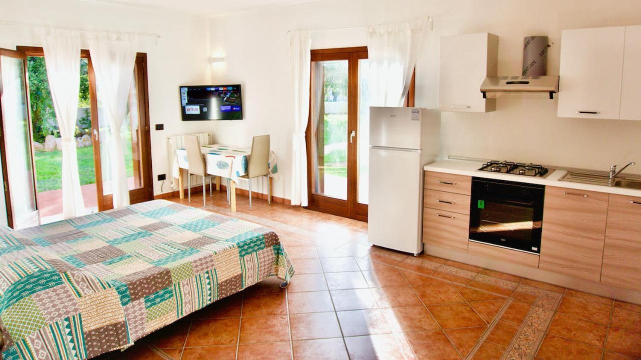 Welcomely - Affittacamere Insula Olbia Buitenkant foto