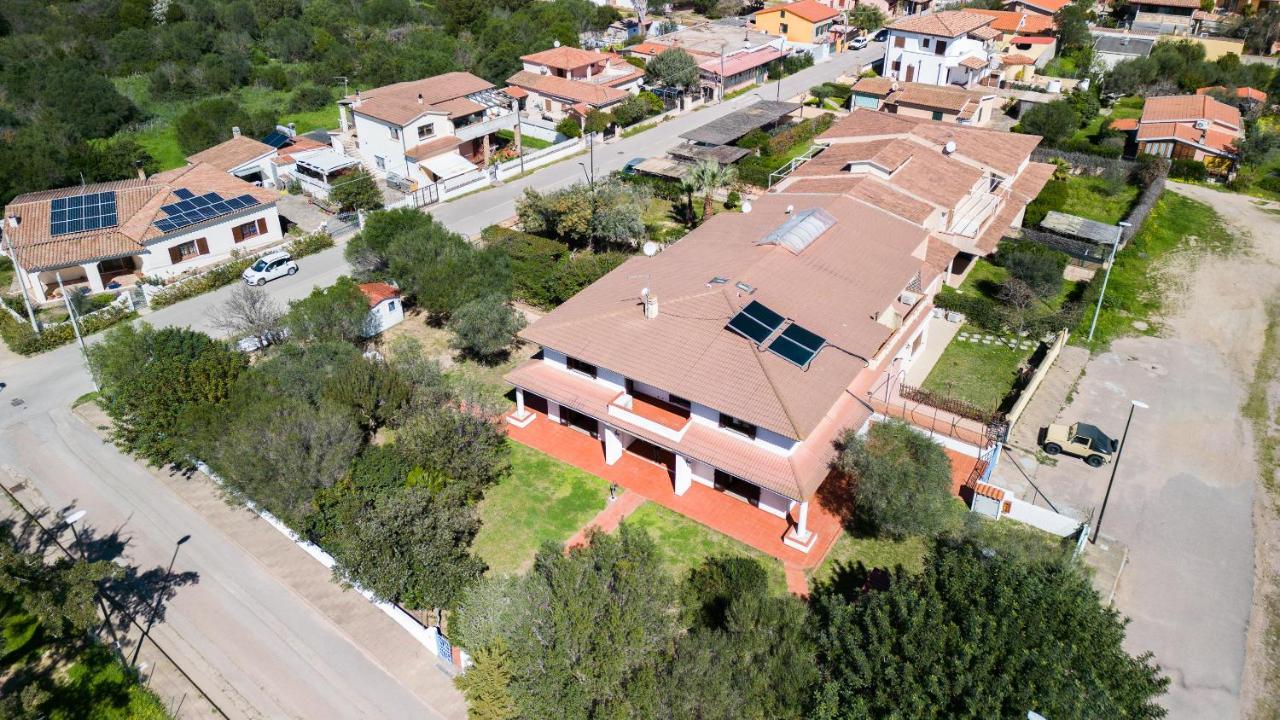 Welcomely - Affittacamere Insula Olbia Buitenkant foto